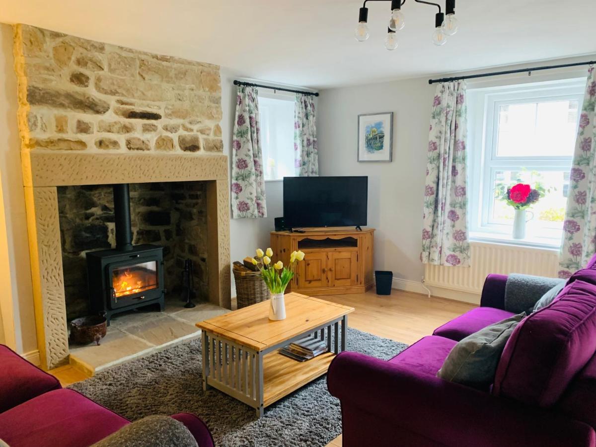 Atte Combe Cottage Acomb  エクステリア 写真